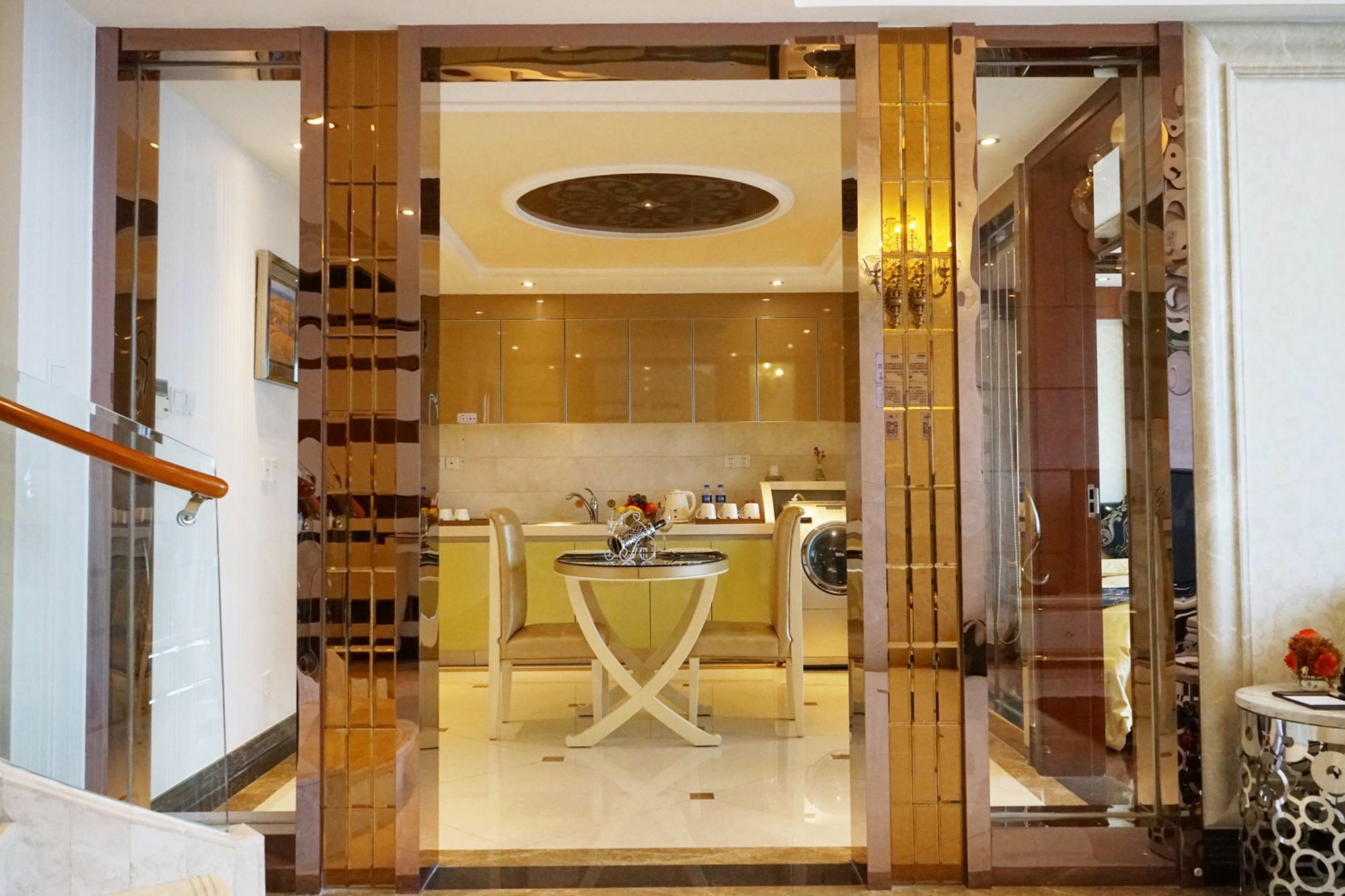 גואנגג'ואו South & North International Apartment מראה חיצוני תמונה